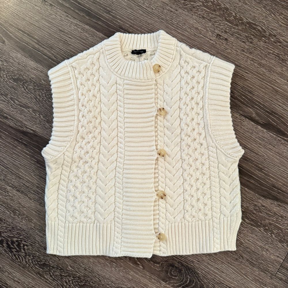 Talbots Cable Knit Sweater Vest New